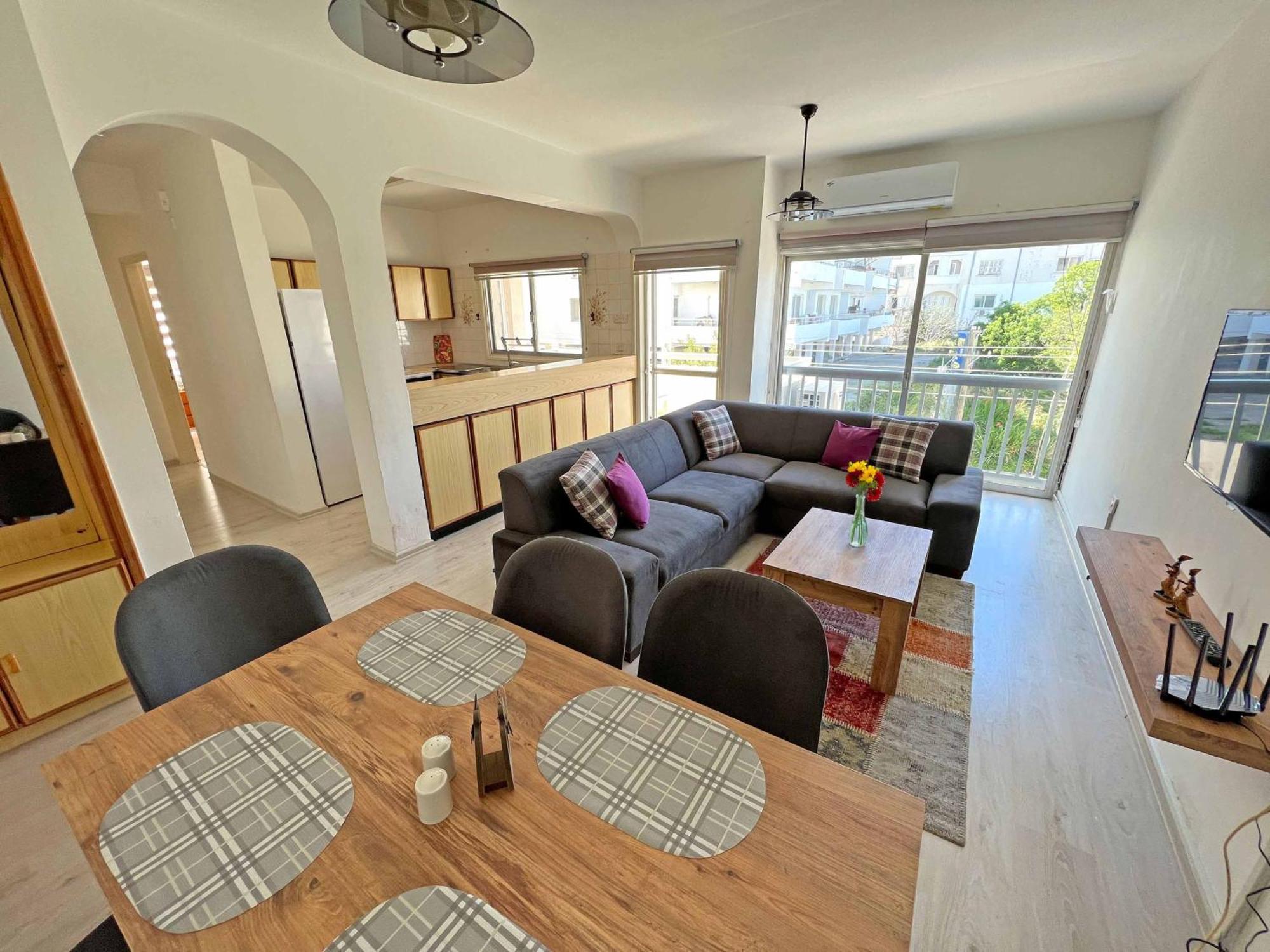 Central 2 Bed Sea View Apartment In Kyrenia كيرينيا المظهر الخارجي الصورة
