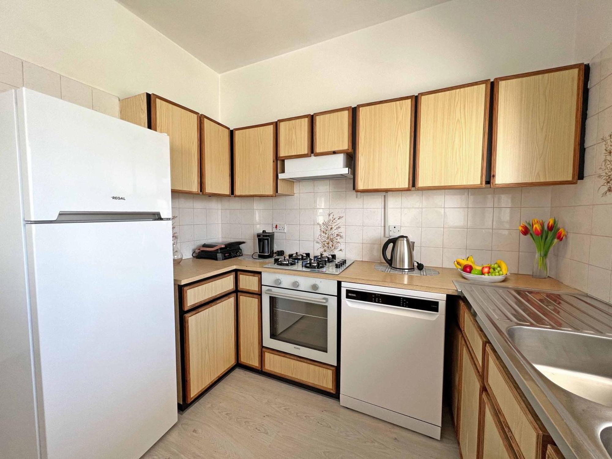Central 2 Bed Sea View Apartment In Kyrenia كيرينيا المظهر الخارجي الصورة